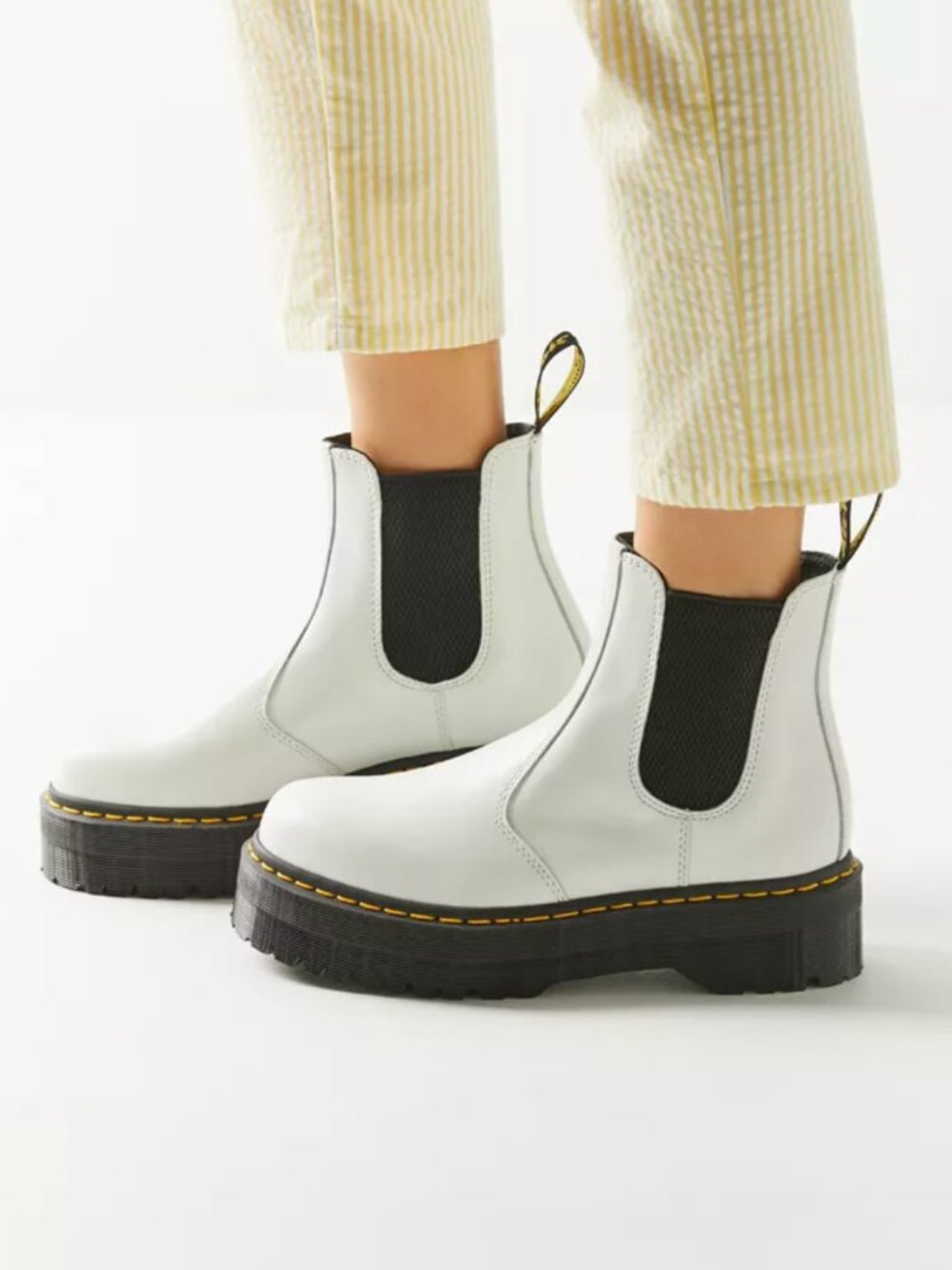 Dr. Martens 2976 Quad Leather Chelsea Boots White Sz 6 Retail Price $200.00